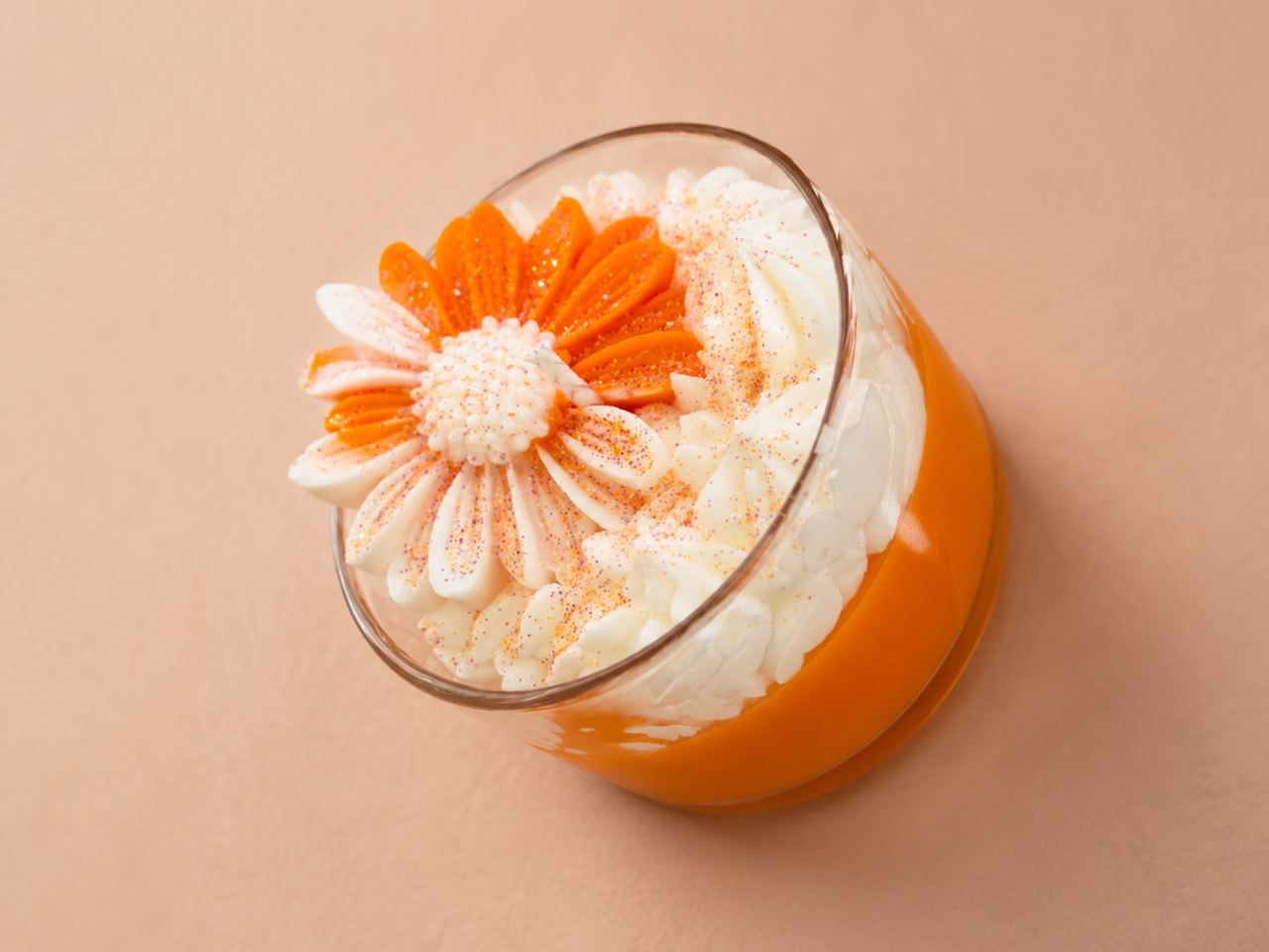 ​«Orange Blossom Dream: Χειροποίητο Κερί με Πορτοκαλί Μαργαρίτα»